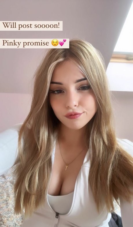 Foalfish perfect model galleries