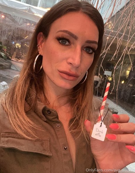 amateur cuckold onlyfans pornographic images