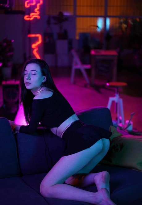 icesinem1 star perfect img