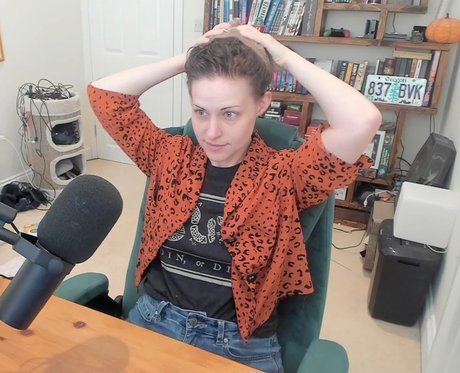 Dodger naked actress photo