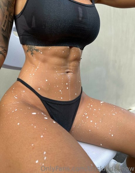 thiskindasnow pornstar sexy pictures