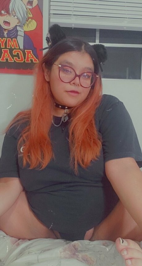 peekscalymedusa star top picture