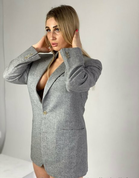 yourdarcy sex model img