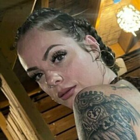 royaltyfree erotic pornstar images