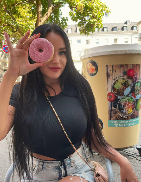 thick trans onlyfans xxx galleries