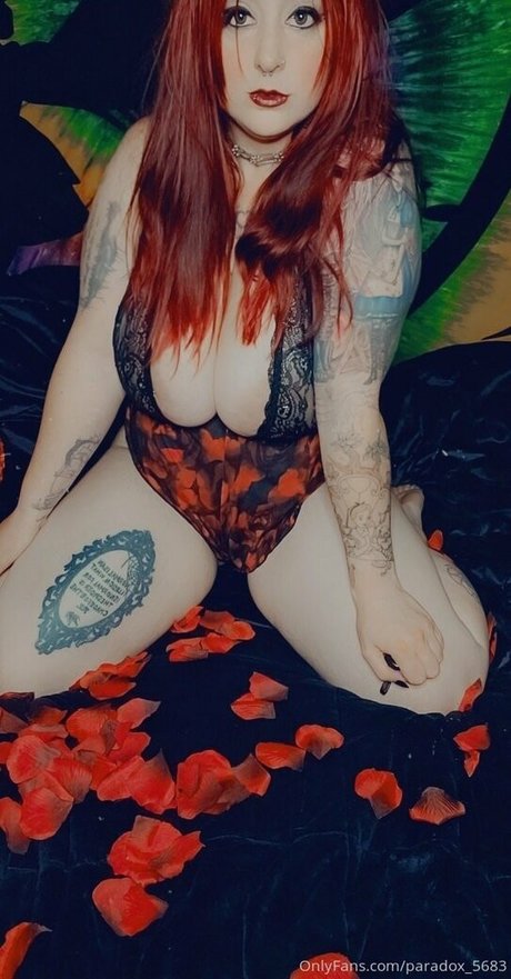 paradox 5683 nudes actress gallery