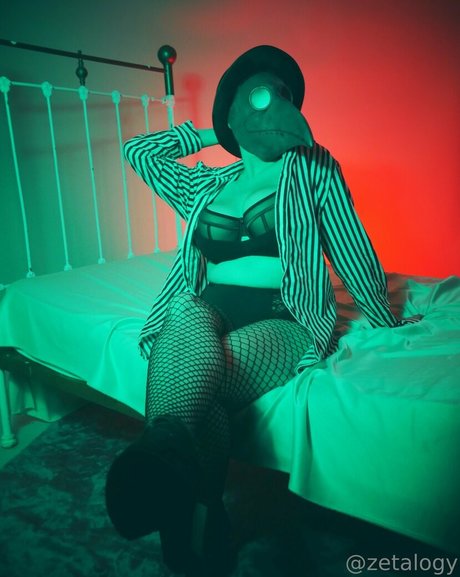 payzeta xxx star photos