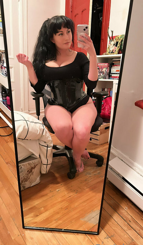 payzeta star hot picture