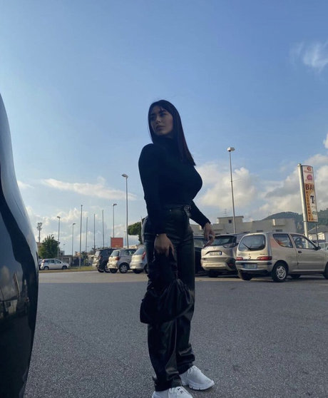 skinny petite onlyfans pretty pictures