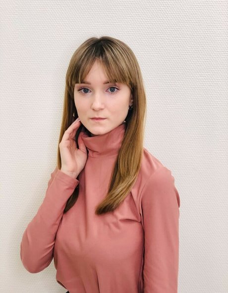 Susanspen model nice image