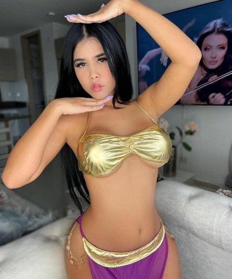 Michelle Rabbit nudes model archive