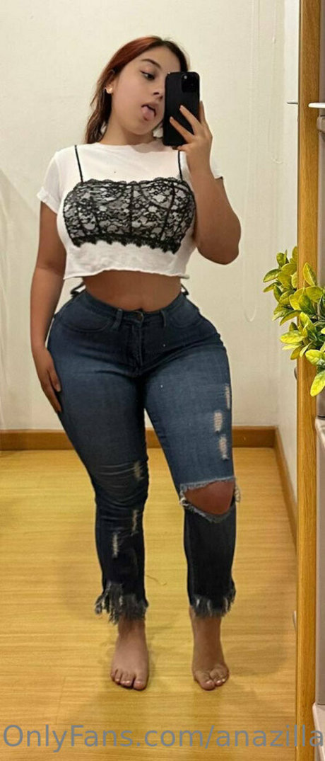 anazillap pornstar hd picture