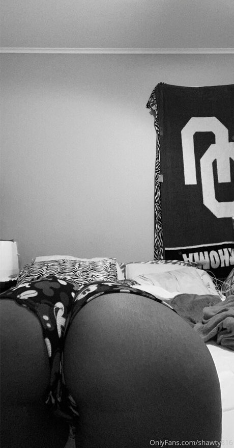 shawty816 model naked archive