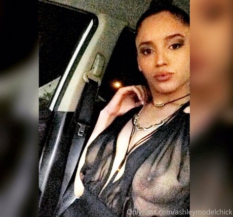 Ashleymodelchick model naked images