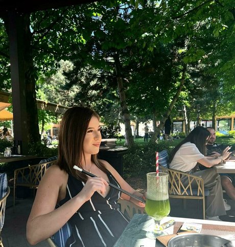 alexaon01 art actress images