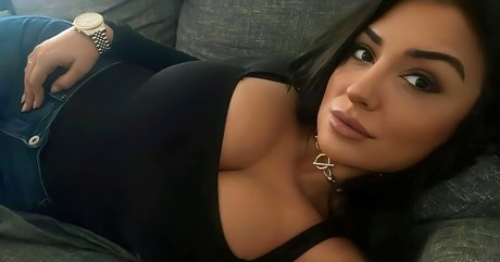 Pinkgeek porn model pictures