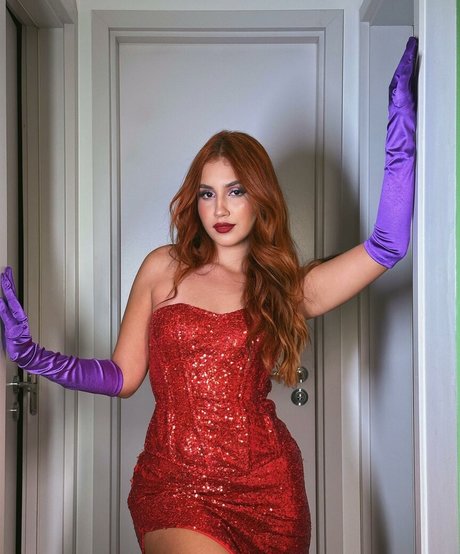 bcarolynaa art pornstar pic