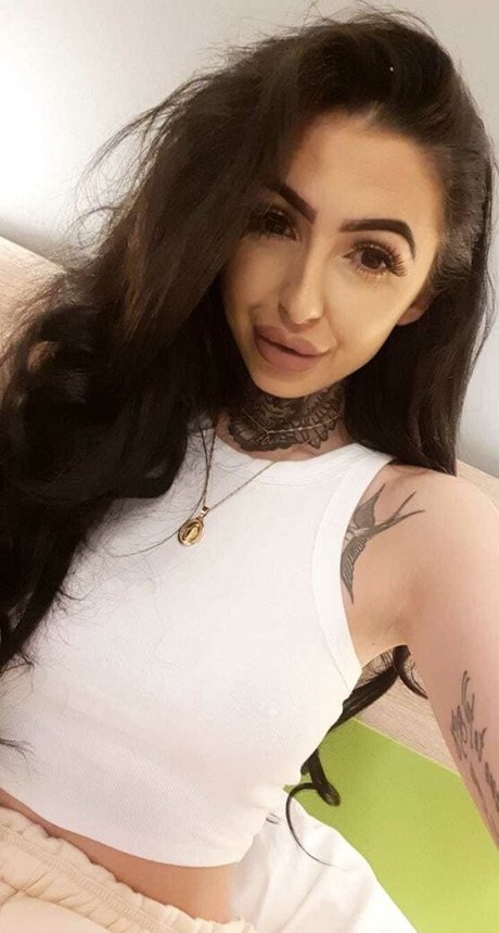 Hollie Stafford pornstar hd galleries