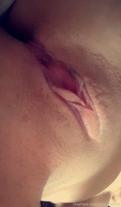 dripping wet pussy onlyfans beautiful xxx picture