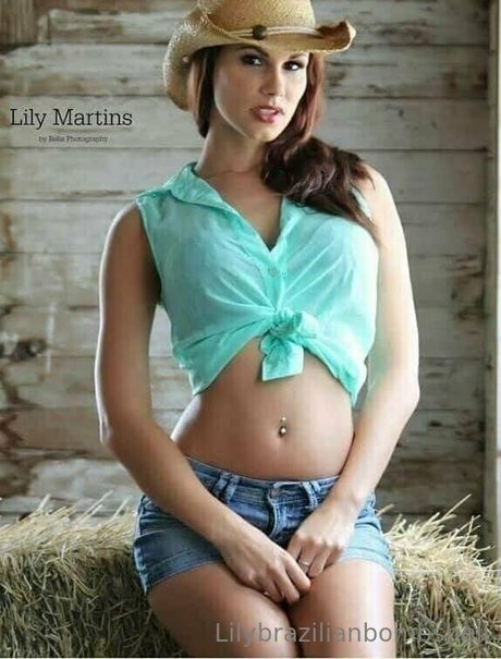 lilybrazilianbombshell star nude gallery