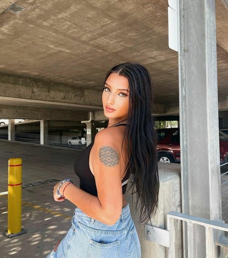 Alison Rainer star beautiful images