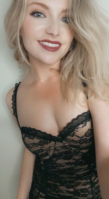 DearJess pornstar high quality images