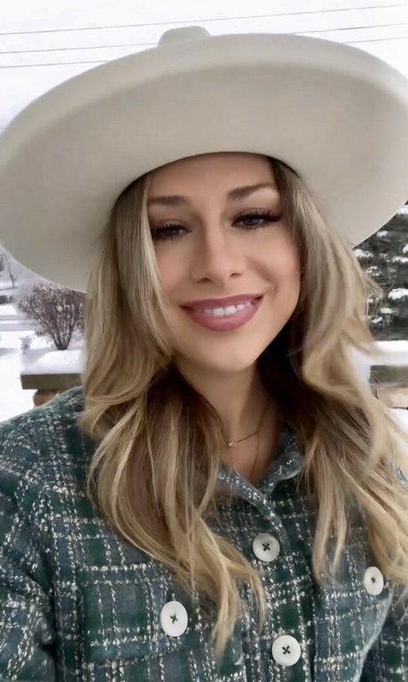 Dannie Rogers model nice pictures