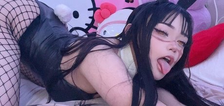 Lunaticbunny nice model picture