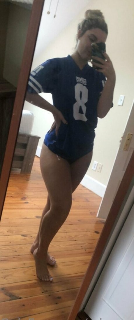 sexy mom onlyfans pretty pic