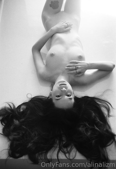 lesbian ass onlyfans beautiful gallery