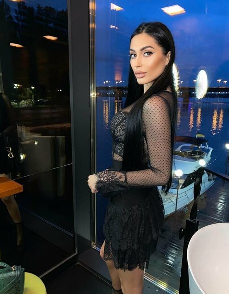 bisexual couple onlyfans nice pics