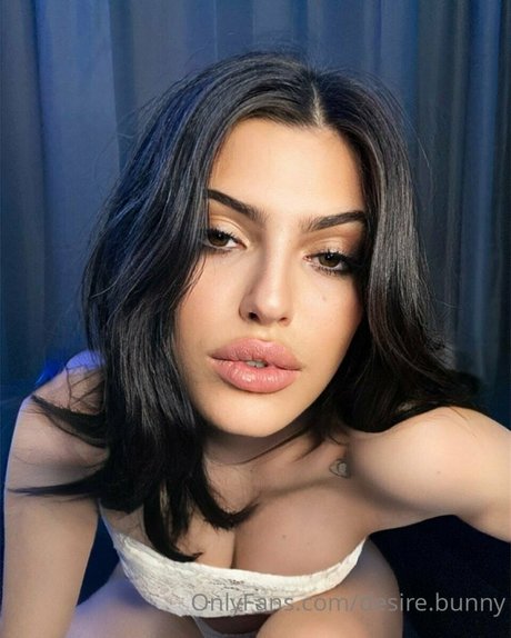 Desiree Bunny pornographic model photos