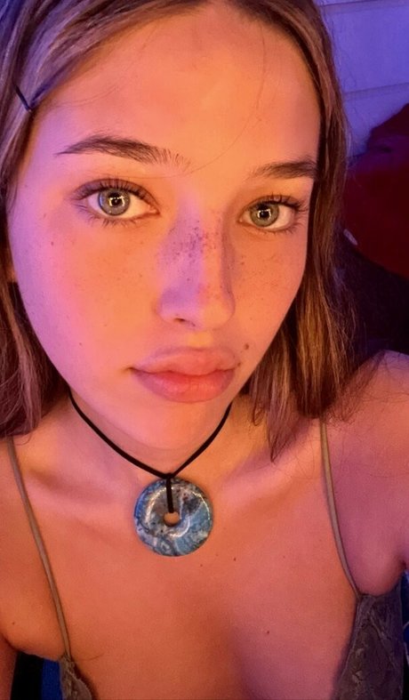 Sophia Haggerty naked actress img