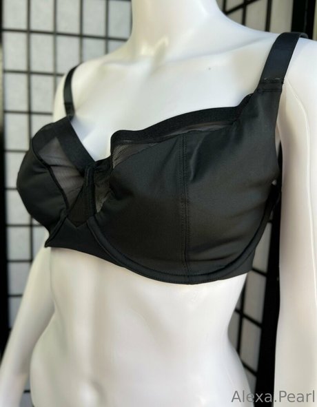 alexapearl beautiful pornstar pics