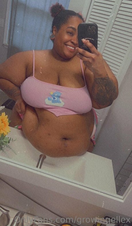 growingellex model sexy pic