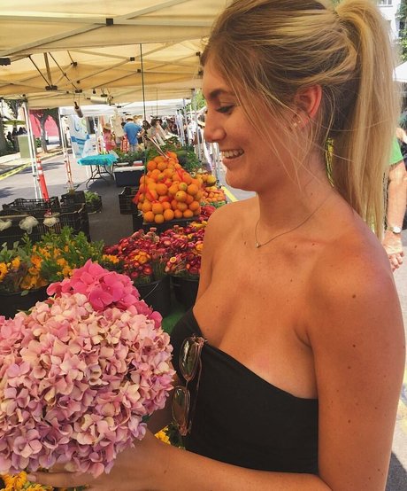 Megan Aisoff model sex pic