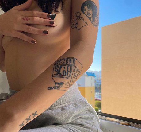 black lesbian onlyfans hd pic