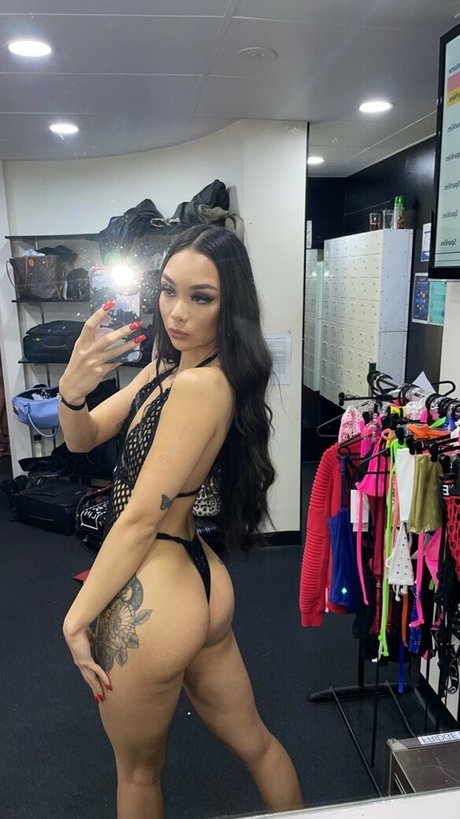 yourthaigf pornstar naked photo