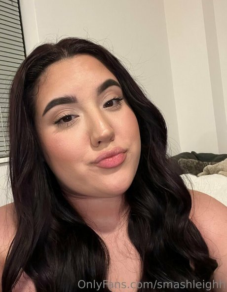 smashleighh sexy star image