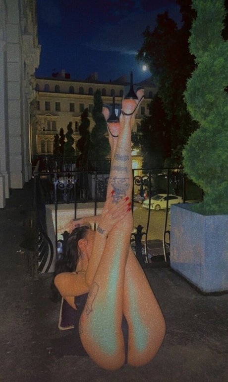 Indikababy sex star pic