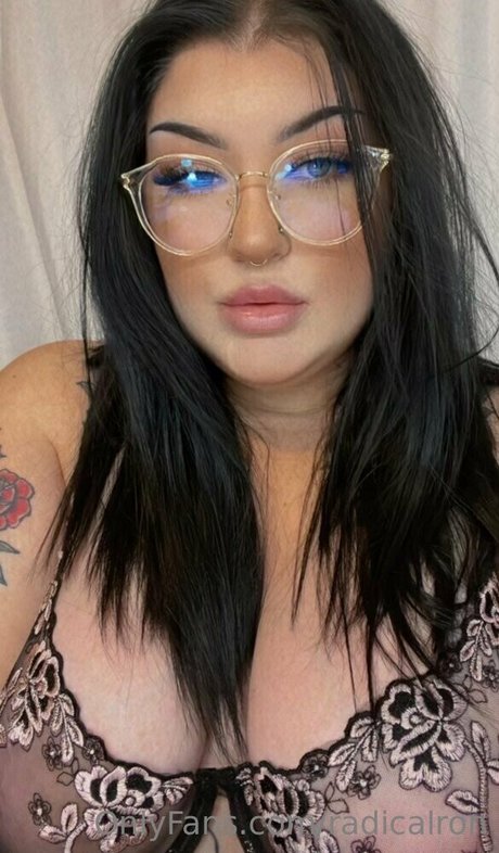 RadicalRon naked star pic