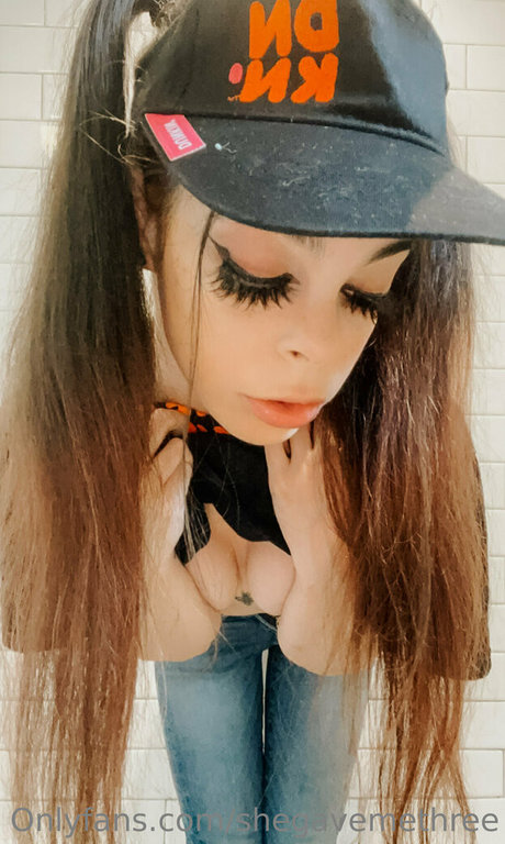 Shegavemethree actress photos