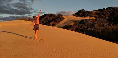 Anja Nissen naked actress img