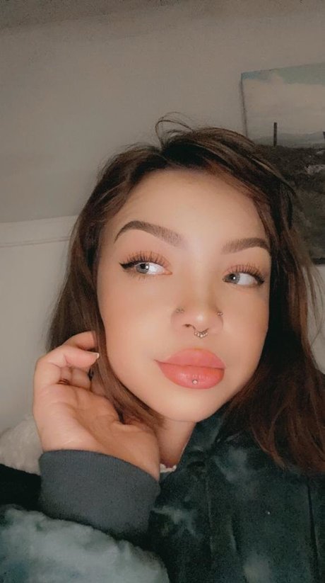 yourbaerae3 model beautiful archive