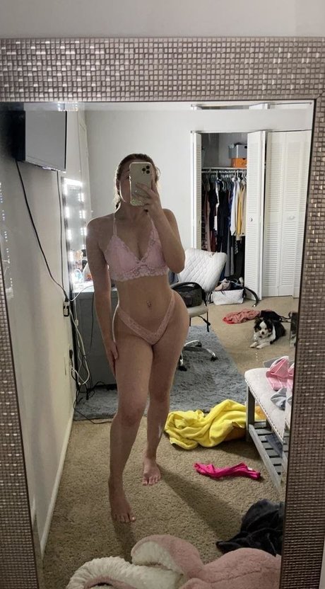 yourbaerae3 naked star images