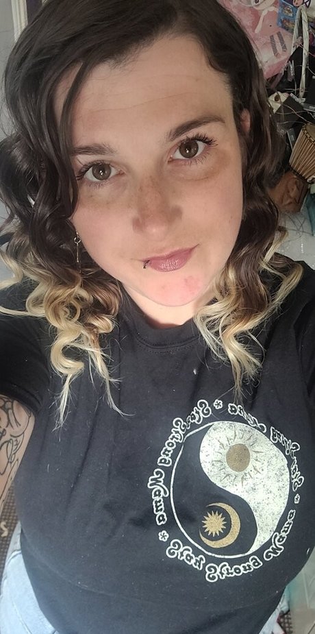 pregnantmamamsalicefury star nudes img