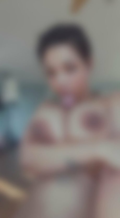 mizzoktoberxxx model top galleries