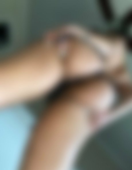 mizzoktoberxxx model nice photo