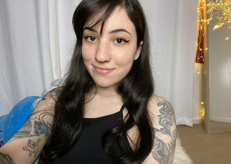 vaegasuicide pornstar free photos