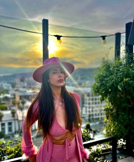 Noorish ur__perfection best actress pics